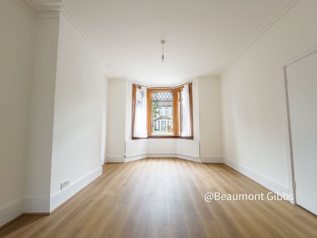 Property photo 2 of 19 5379042