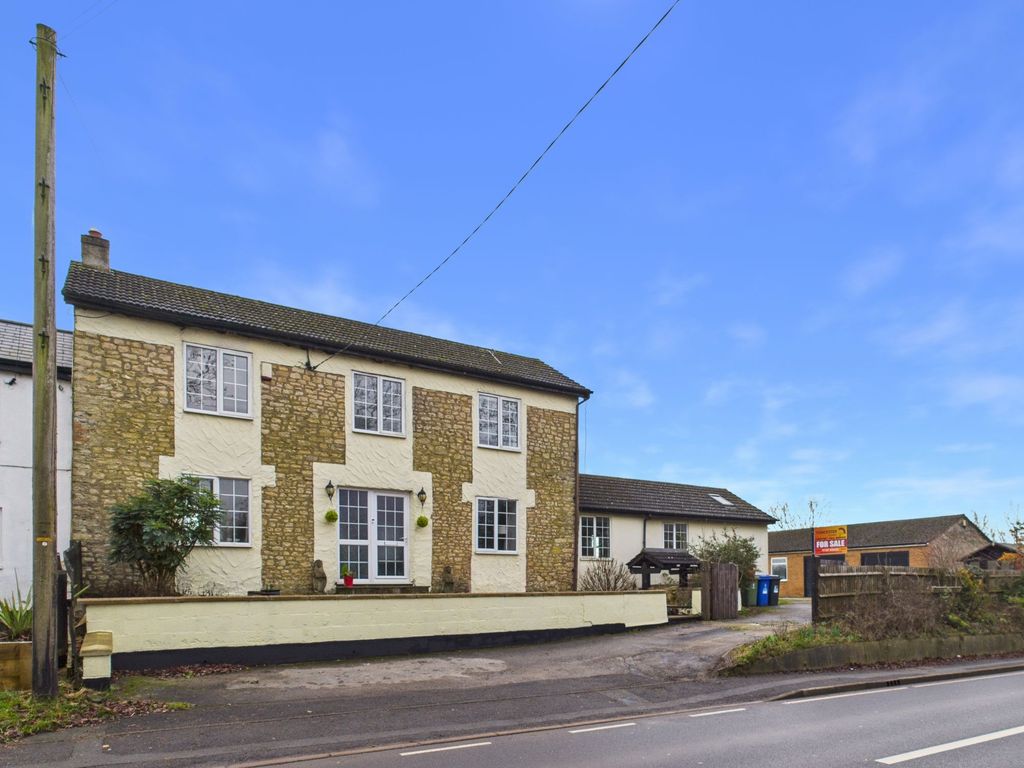 Property photo 1 of 23