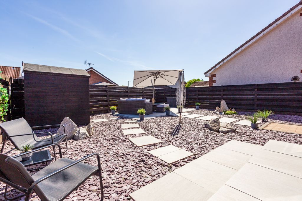 Property photo 2 of 24 Outdoor Space