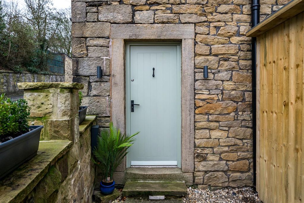 Property photo 2 of 57 Stubbins Street-64.Jpg