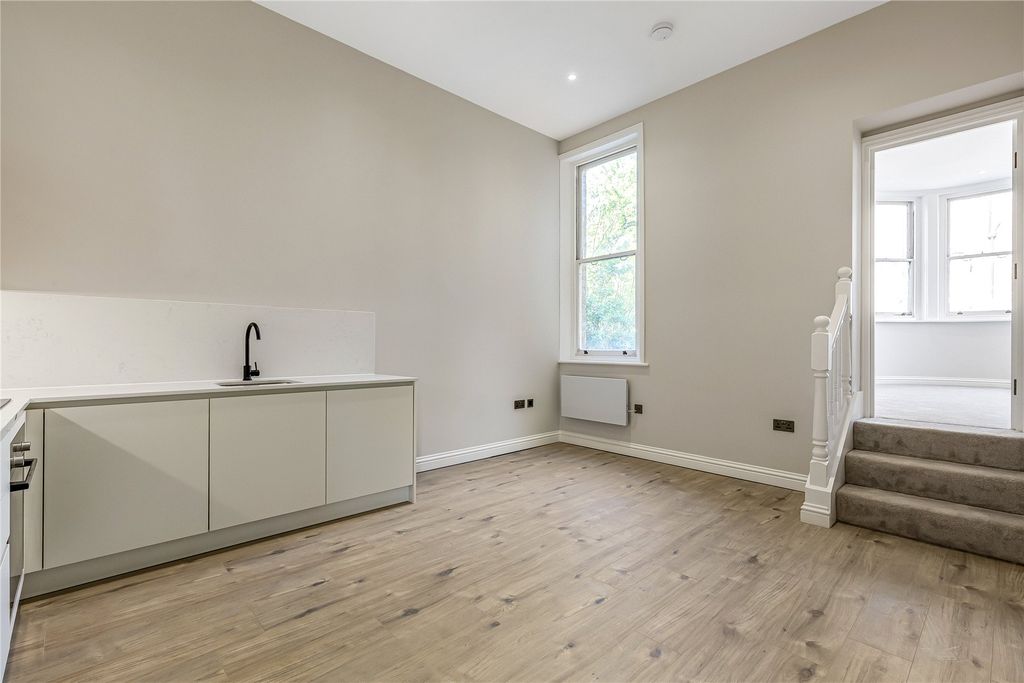 Property photo 3 of 8 Picture No. 07