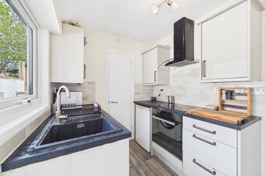 Property photo 3 of 9 Picture No. 03