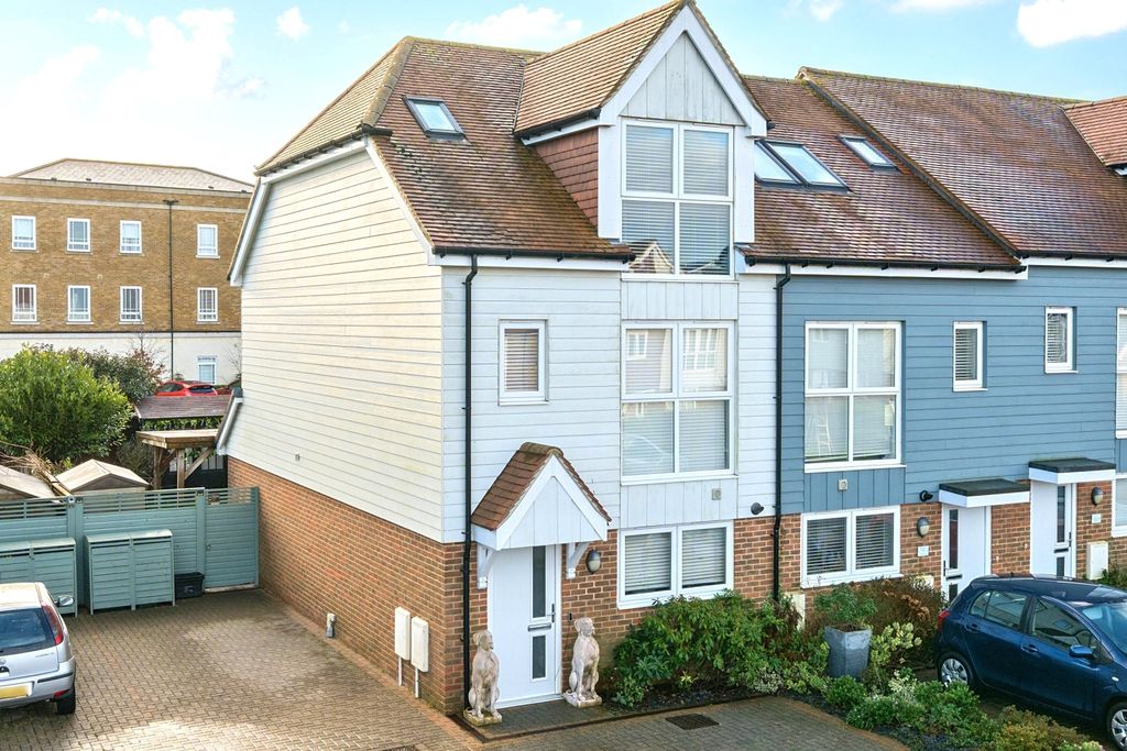 Property photo 1 of 19 Front Of Property