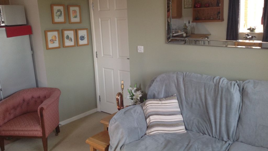 Property photo 3 of 12