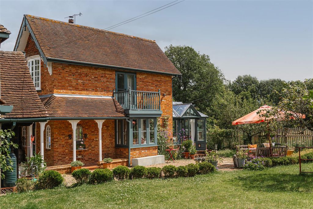 Additional image 24 of 2 bed detached house for saleDuxhurst Lane, Reigate RH2
