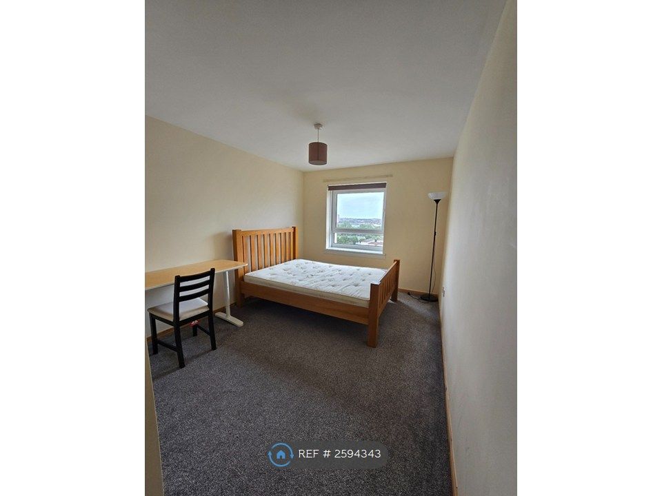 Property photo 2 of 5