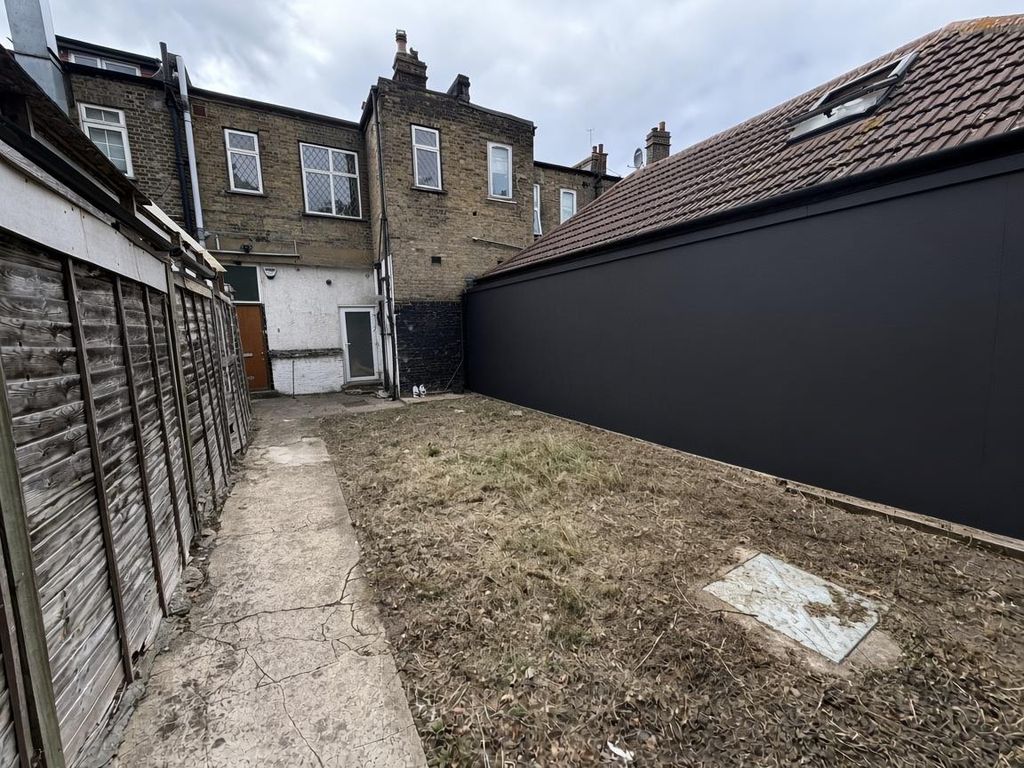 Property photo 1 of 8 Front Greyhound Hill.Jpg