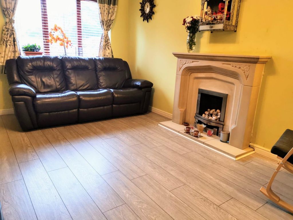 Property photo 3 of 13 Image