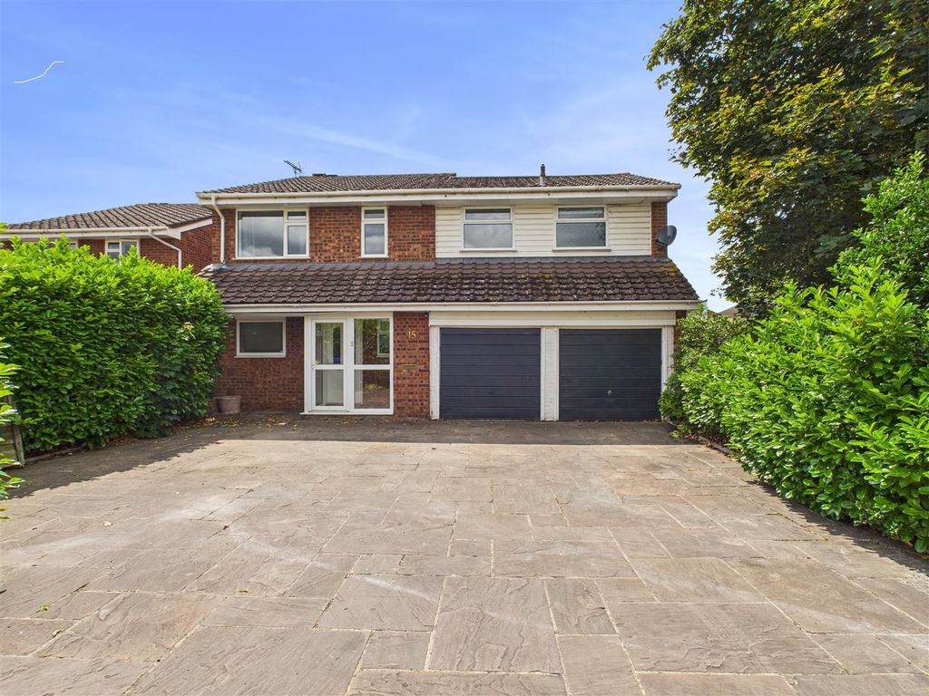 Property photo 1 of 16