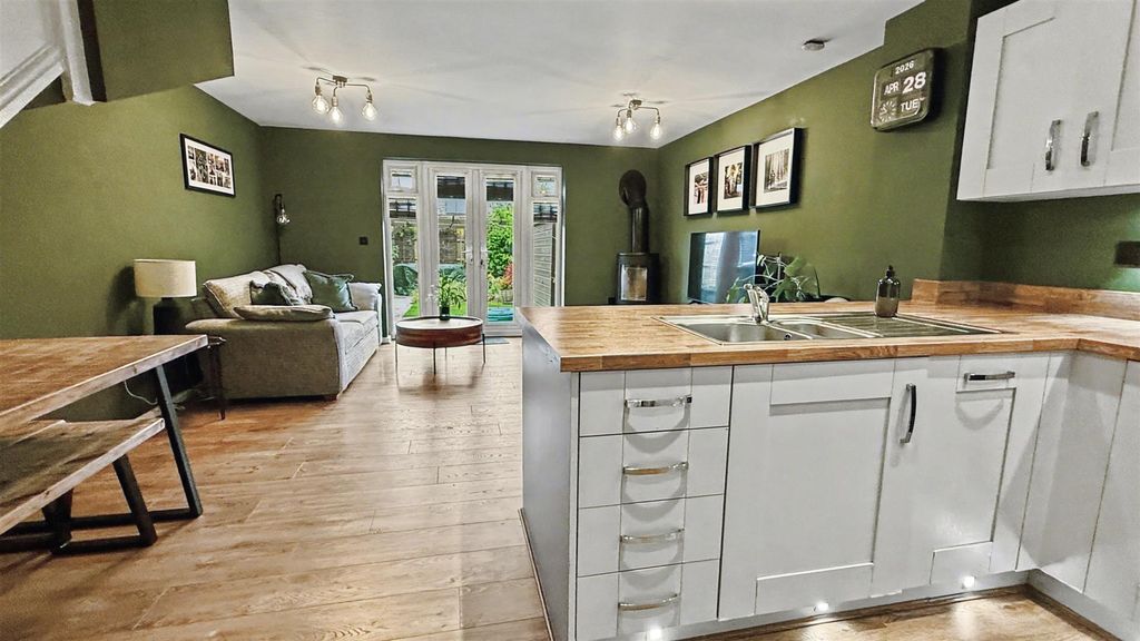 Property photo 3 of 19 Img_0426.Jpeg