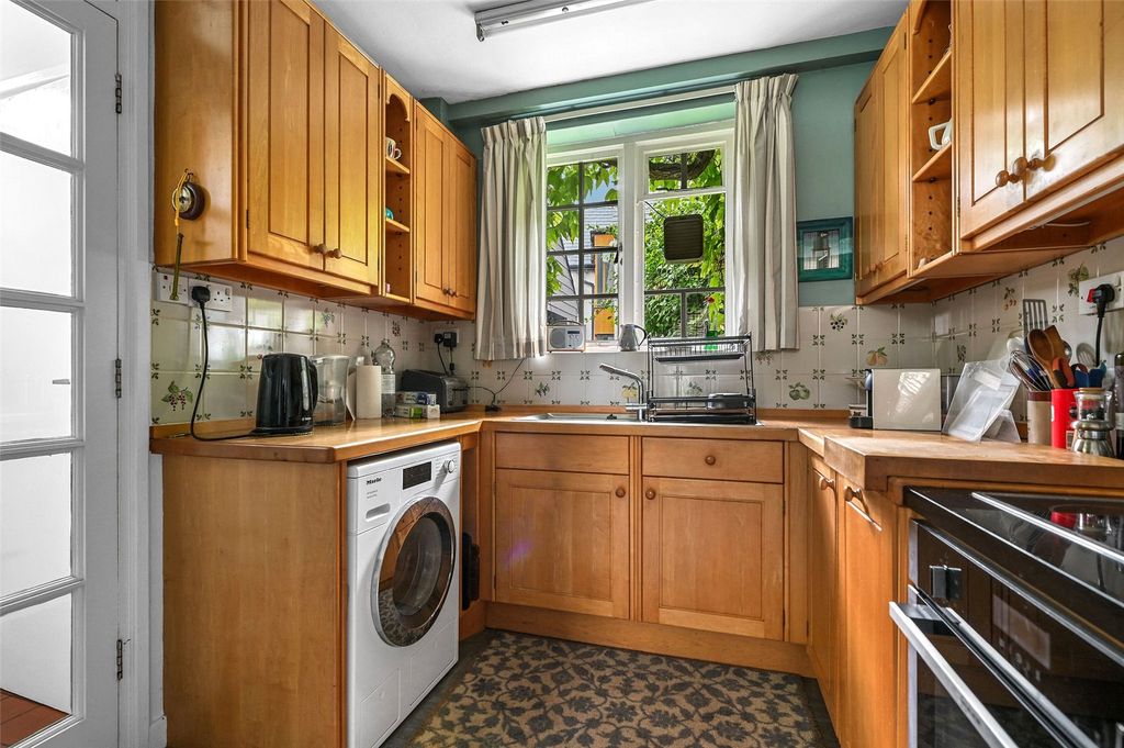 Property photo 2 of 18 Picture No. 08