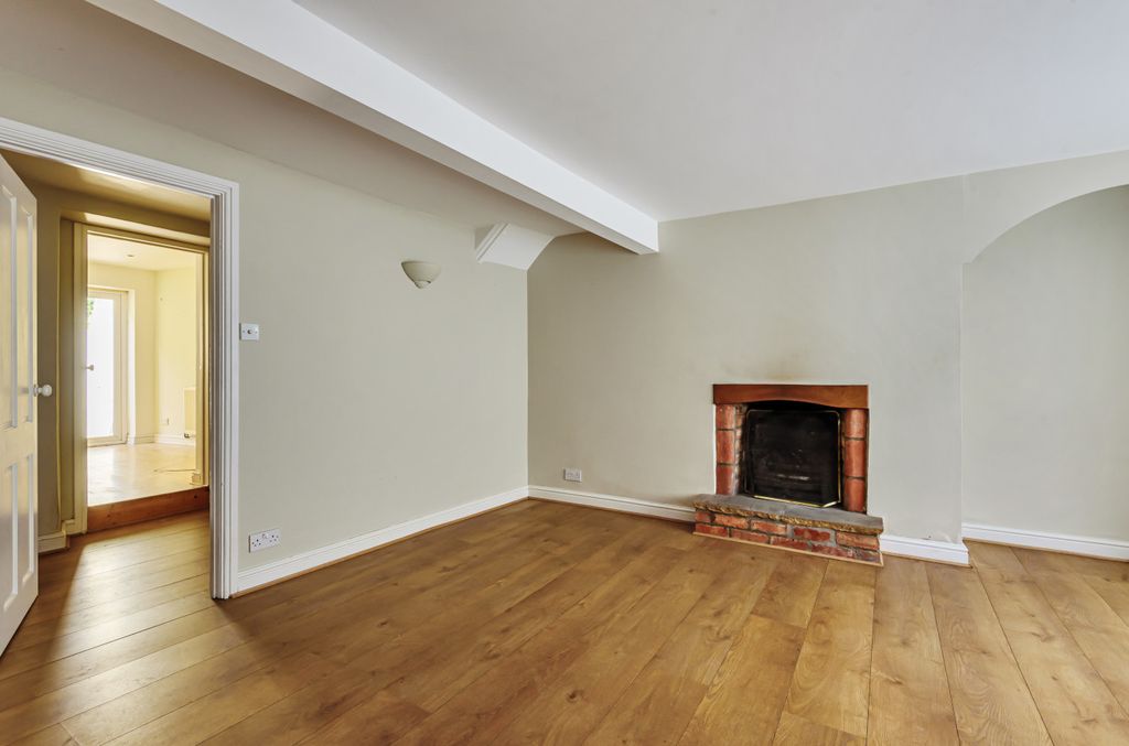 Property photo 3 of 12 887870 (3).Jpg