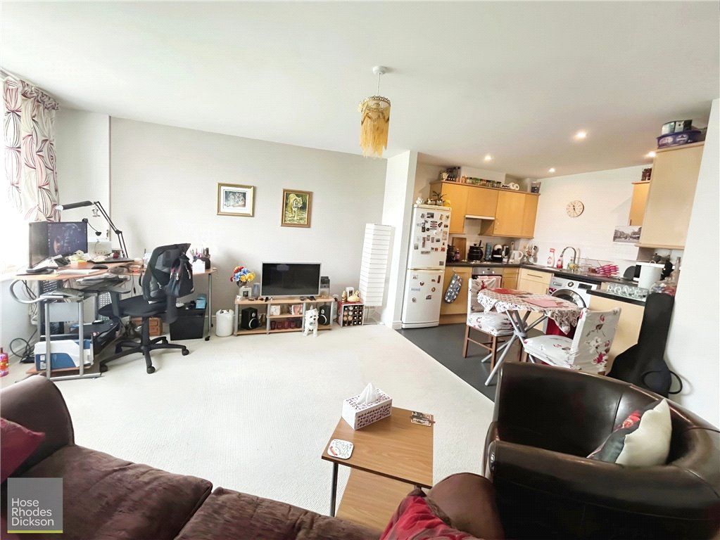Property photo 2 of 7 Picture No. 05