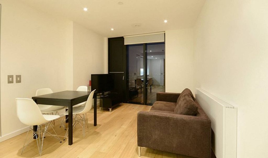 Property photo 1 of 5