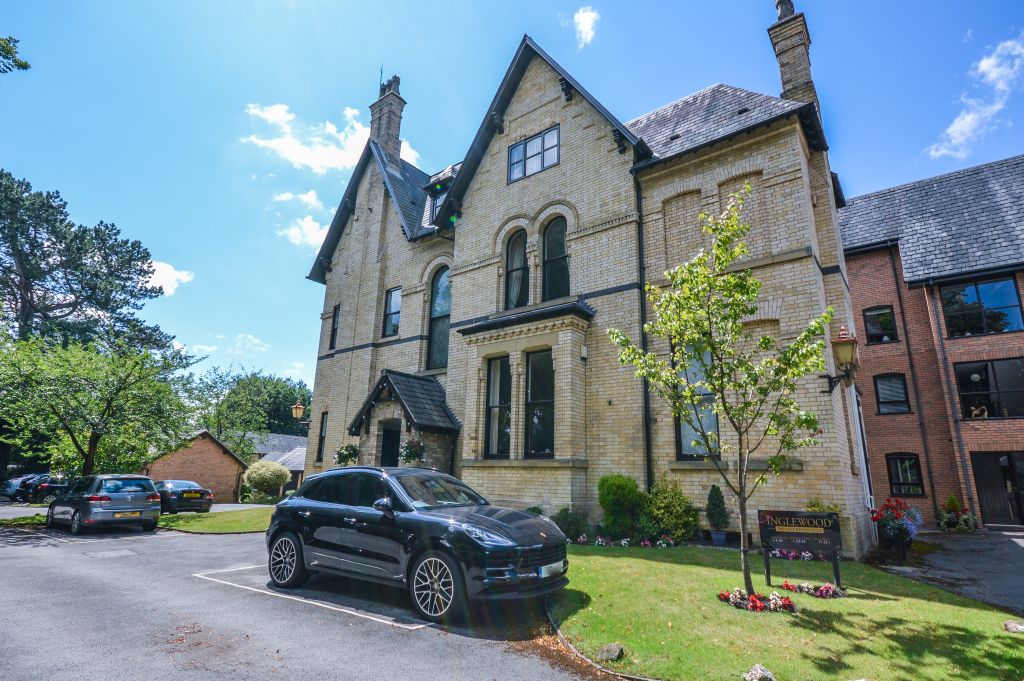 Property photo 1 of 20 Front External