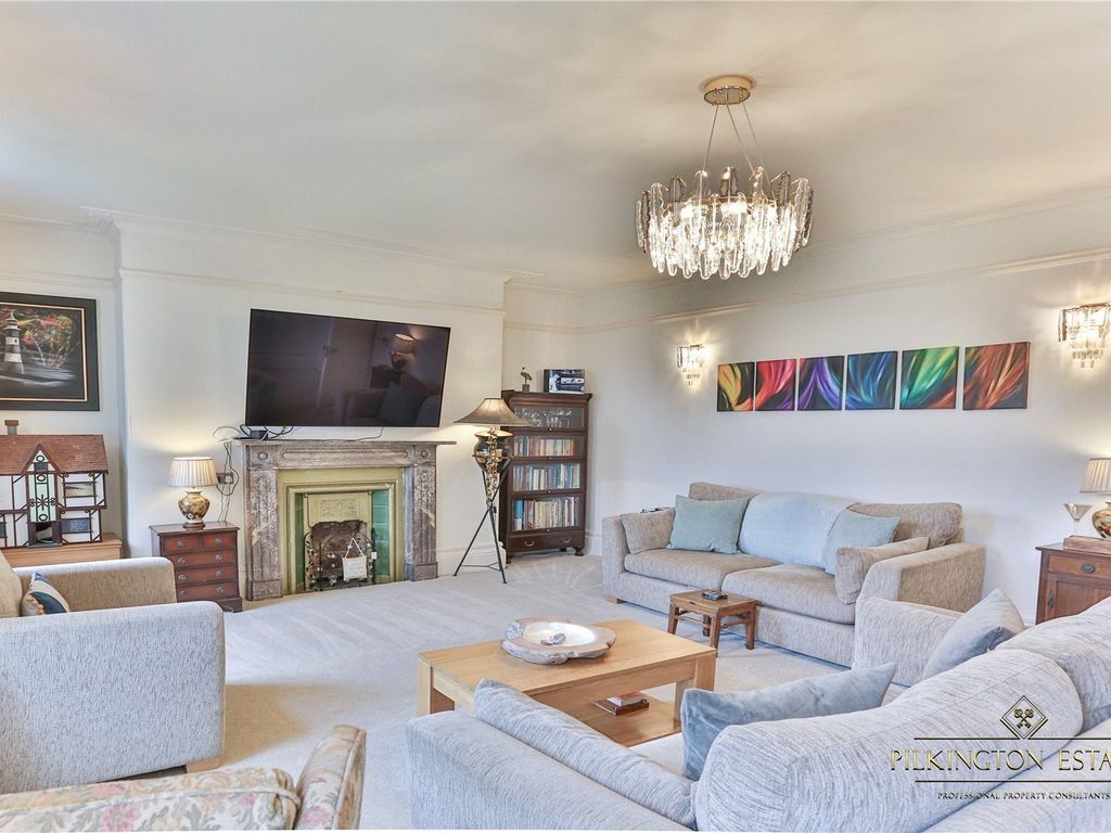 Property photo 2 of 24 4689232