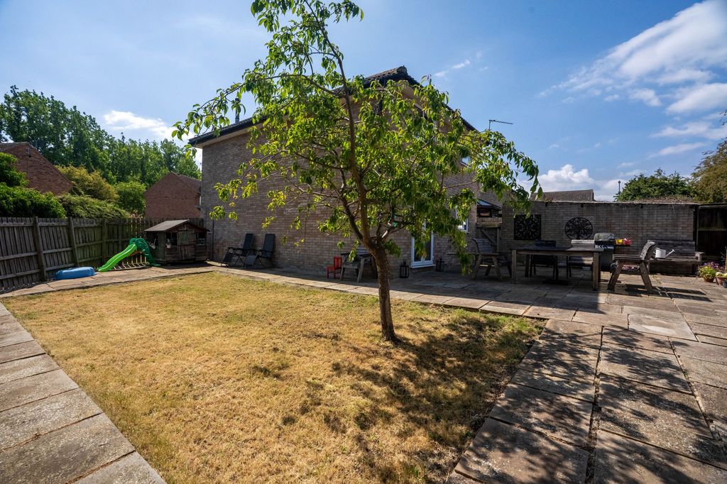 Property photo 2 of 15