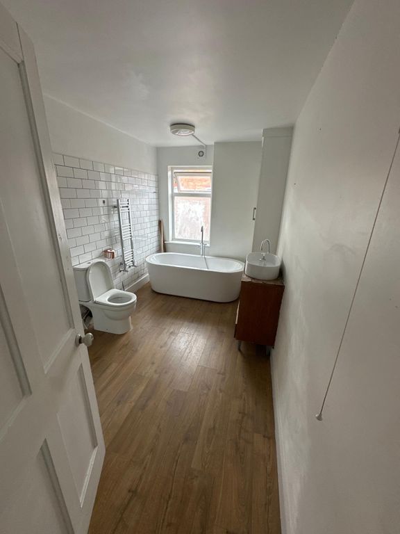 Property photo 3 of 13 Photo 2