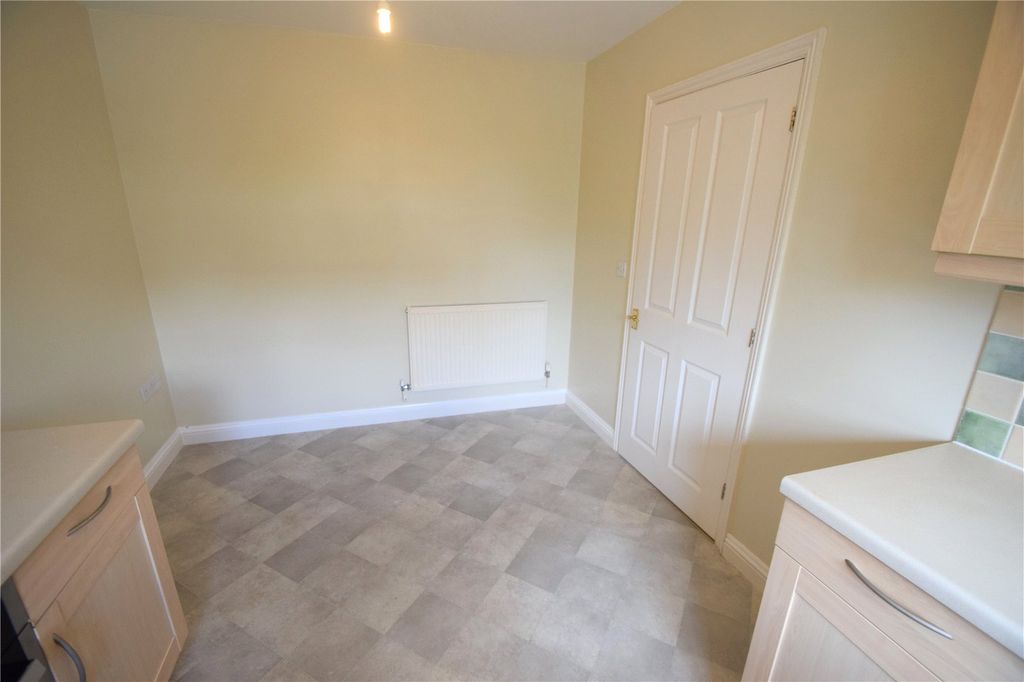 Property photo 3 of 11 Witheridge Seddons