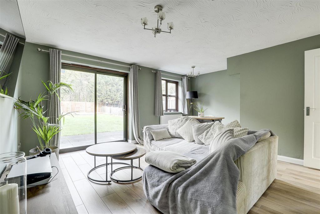 Property photo 2 of 17 11.Jpg