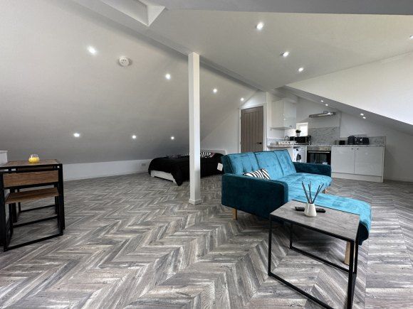 Property photo 1 of 9 8191271.Jpg