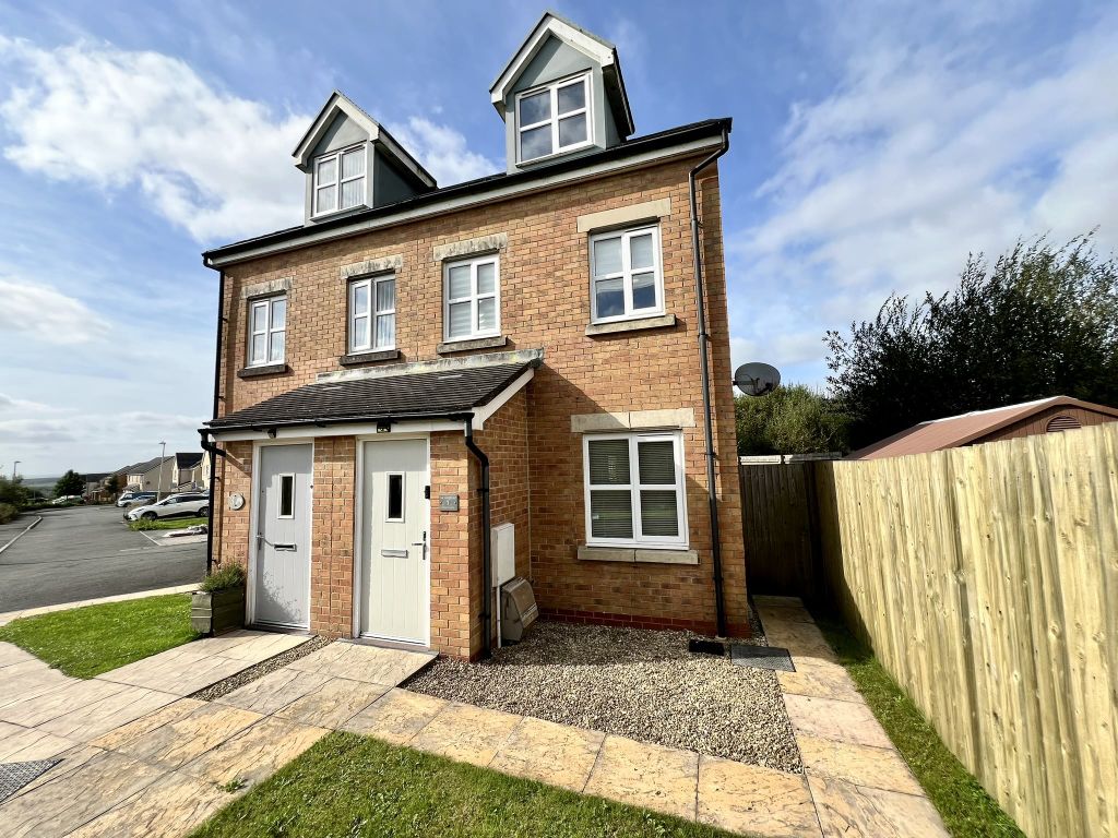 Property photo 1 of 16 Img_9767