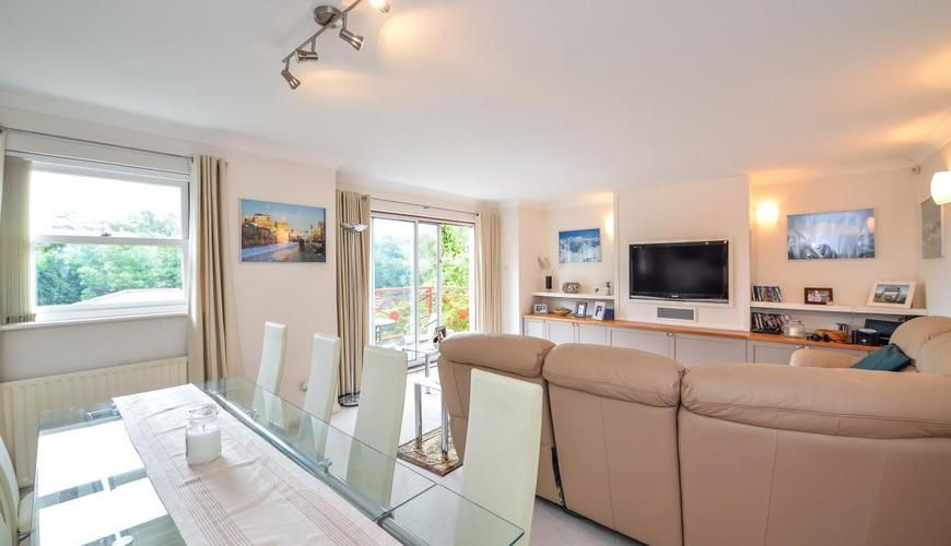 Property photo 3 of 7