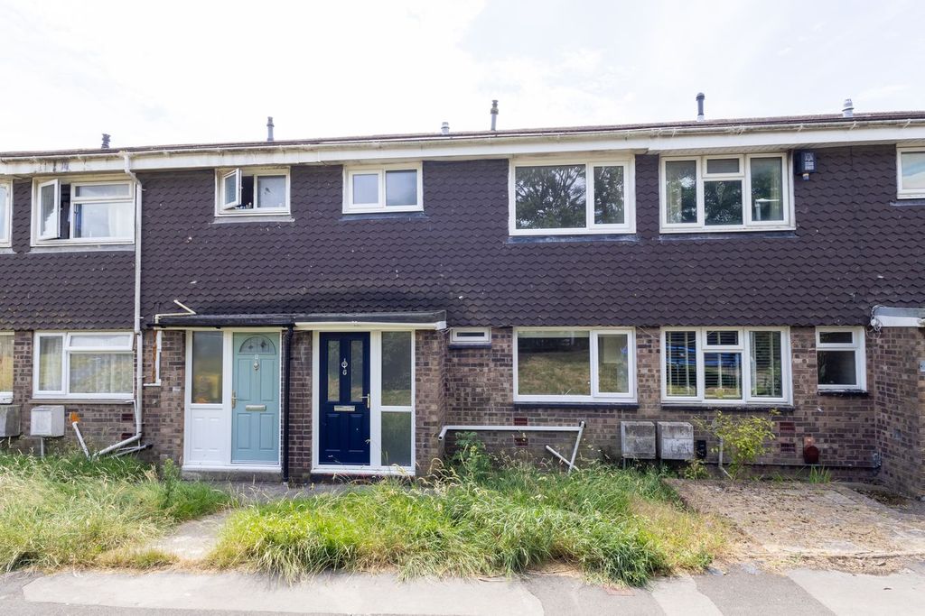 Property photo 1 of 11