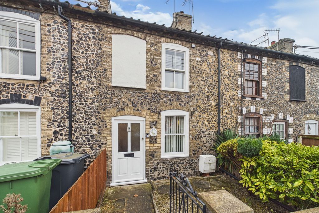 Property photo 1 of 14