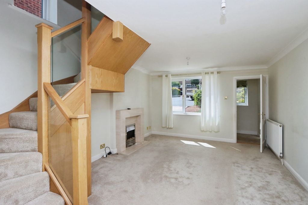 Property photo 3 of 17 Pbox-Img.Jpg