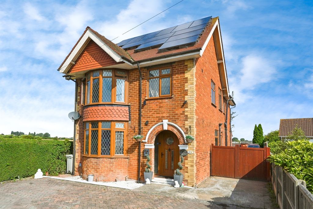 Property photo 1 of 24