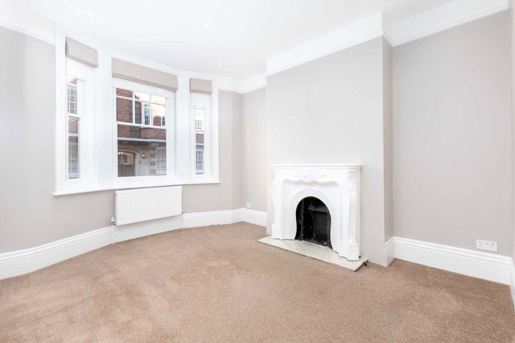 Property photo 2 of 11 Picture No. 28