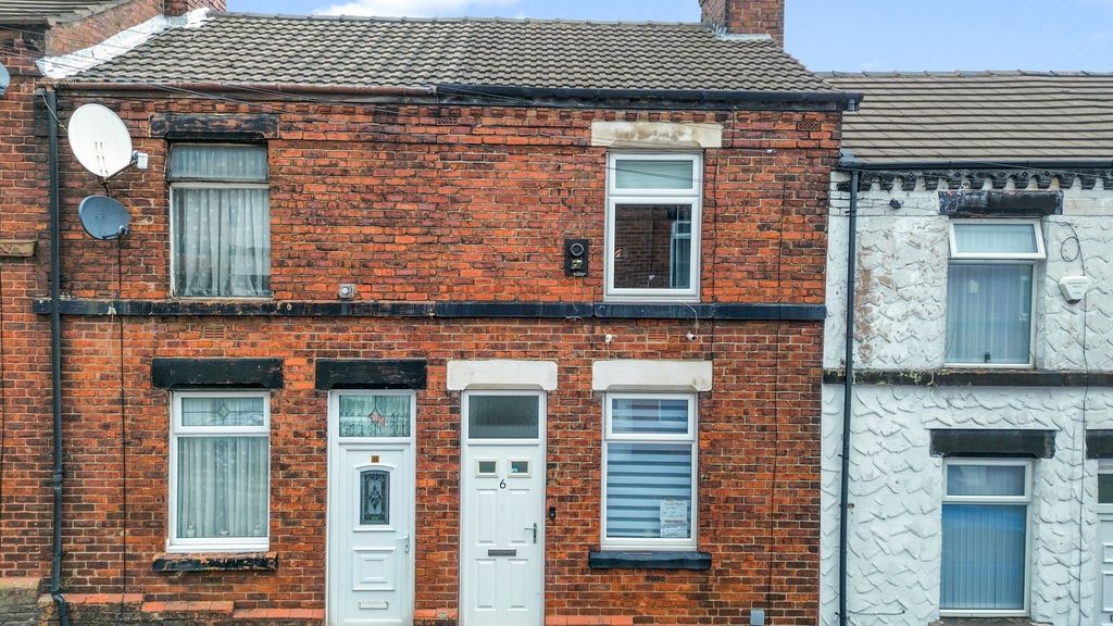 Property photo 1 of 16