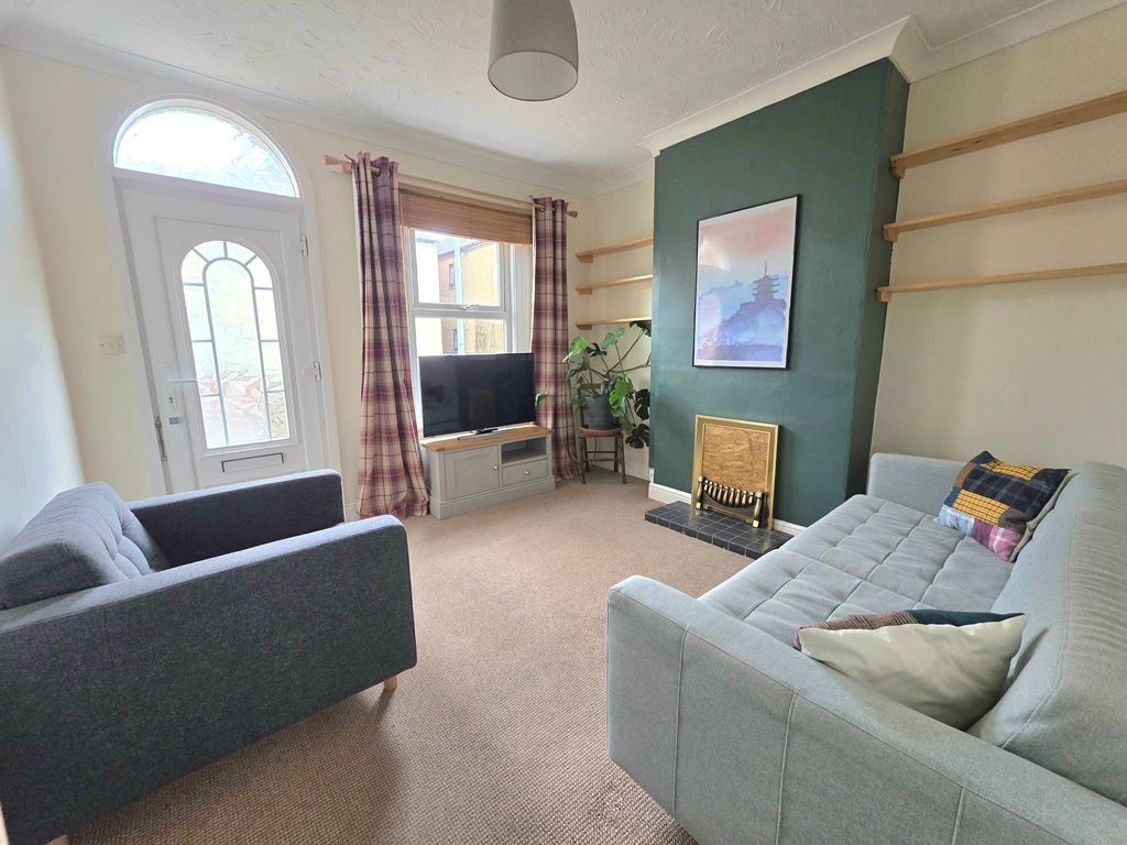 Property photo 3 of 21
