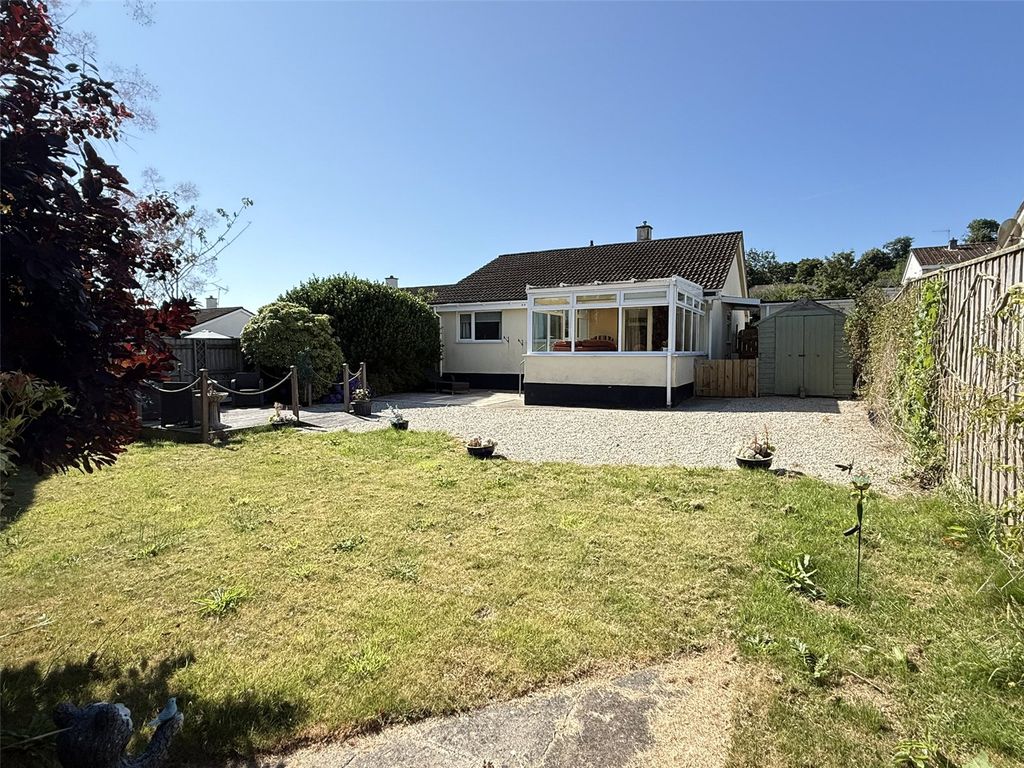 Property photo 2 of 17 Picture No. 06
