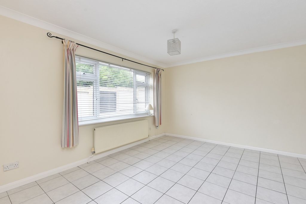 Property photo 3 of 15 5222449