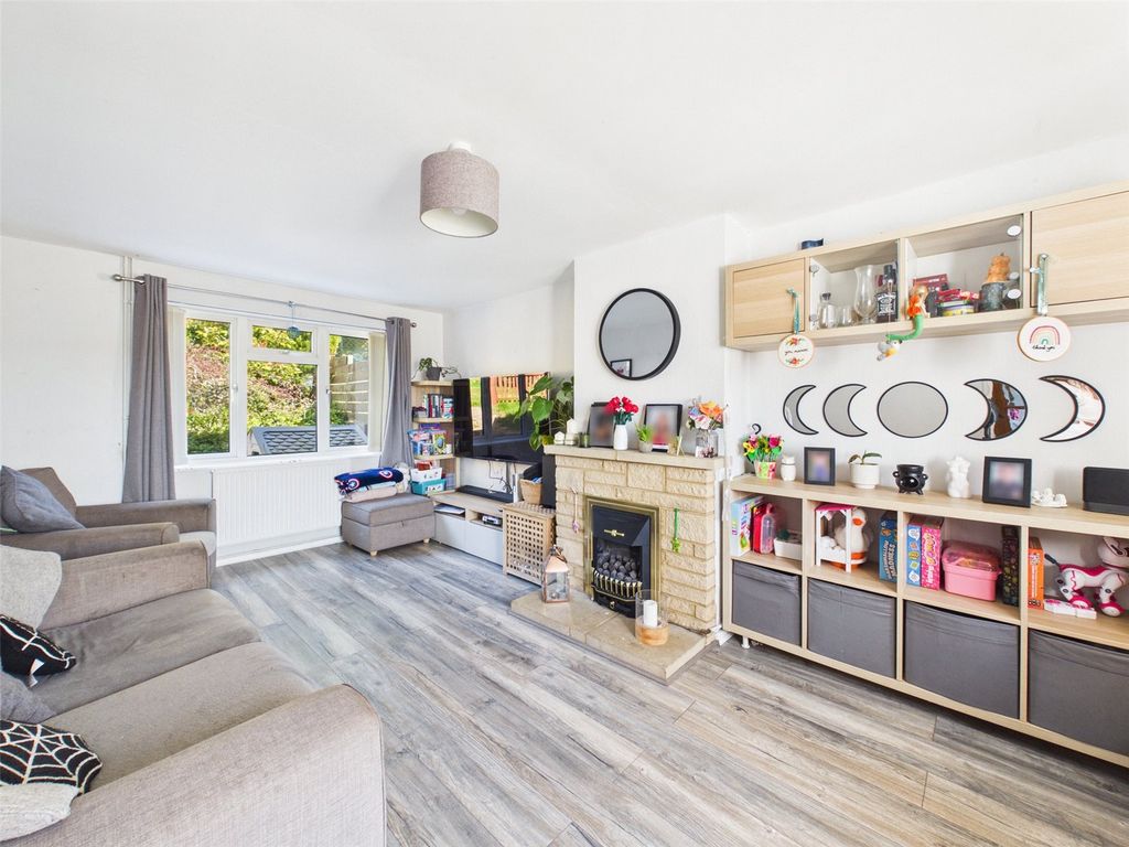 Property photo 2 of 19 Picture No. 02