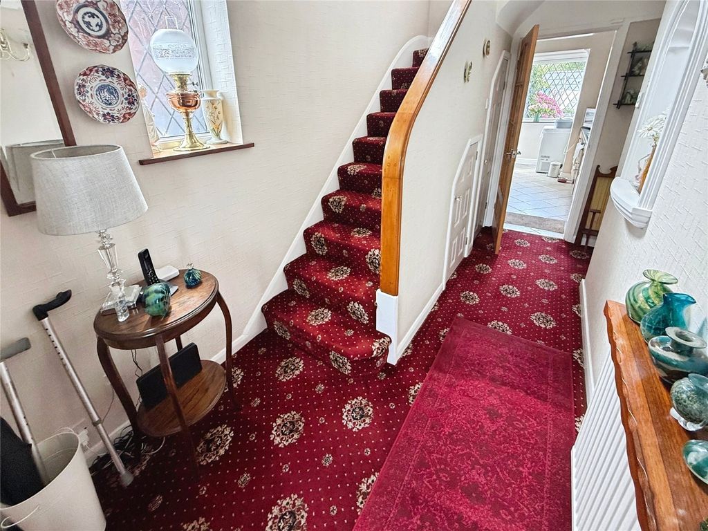 Property photo 3 of 26 Picture No. 27