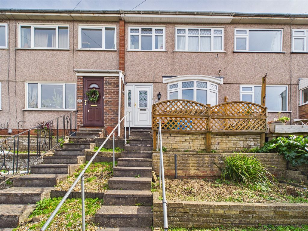 Property photo 2 of 23 Picture No. 54