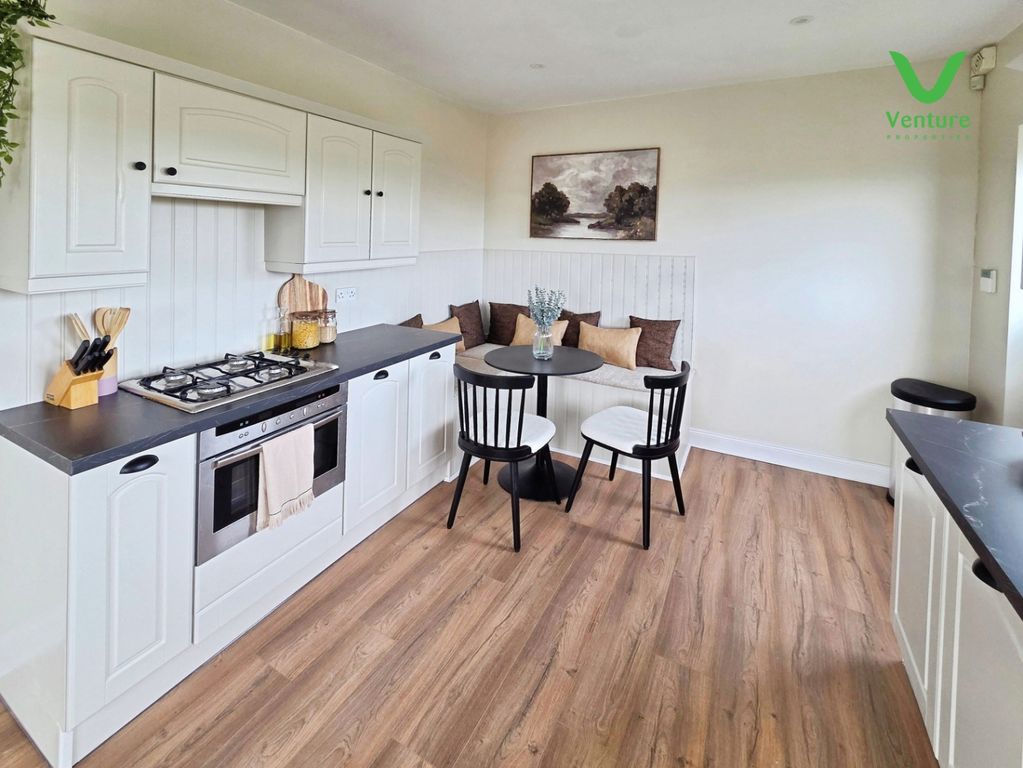 Property photo 2 of 21 Pbox-Img.Jpg