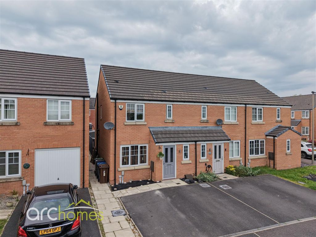 Property photo 1 of 21 Heaton-2-2.Jpg
