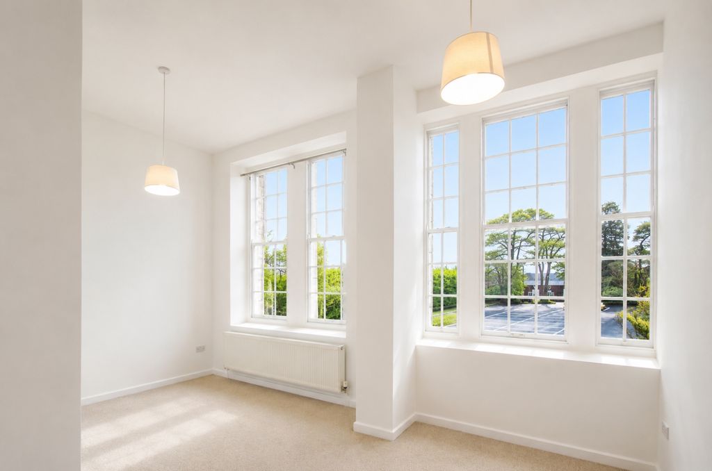 Property photo 2 of 9 Tps Bodmin 01208 74182 3