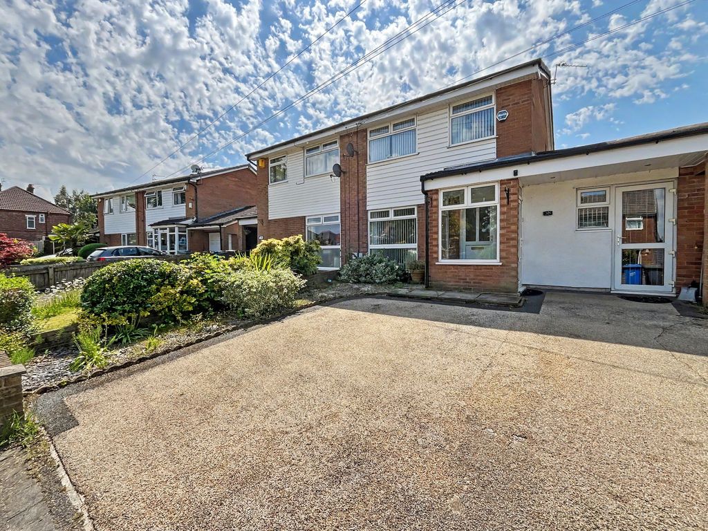 Property photo 1 of 34