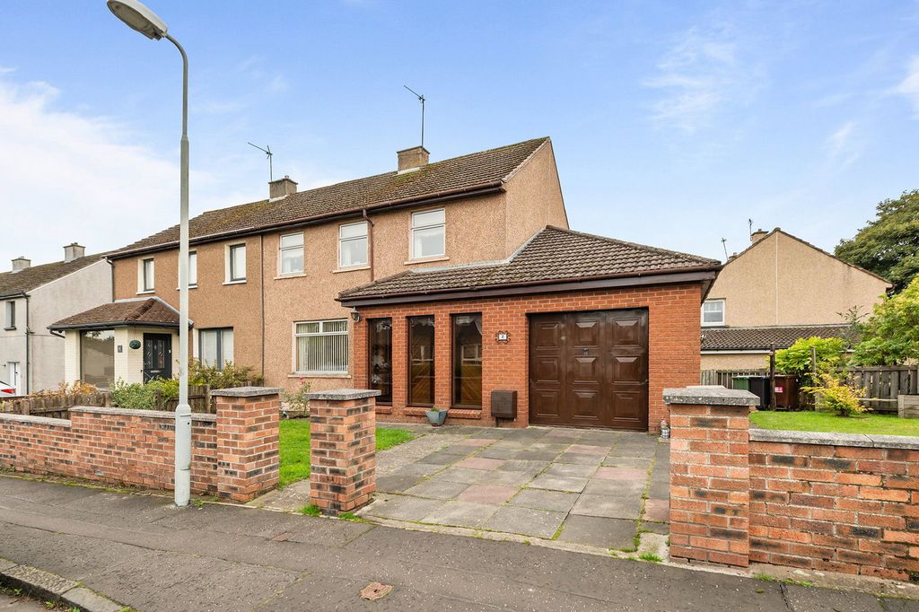 Property photo 1 of 22