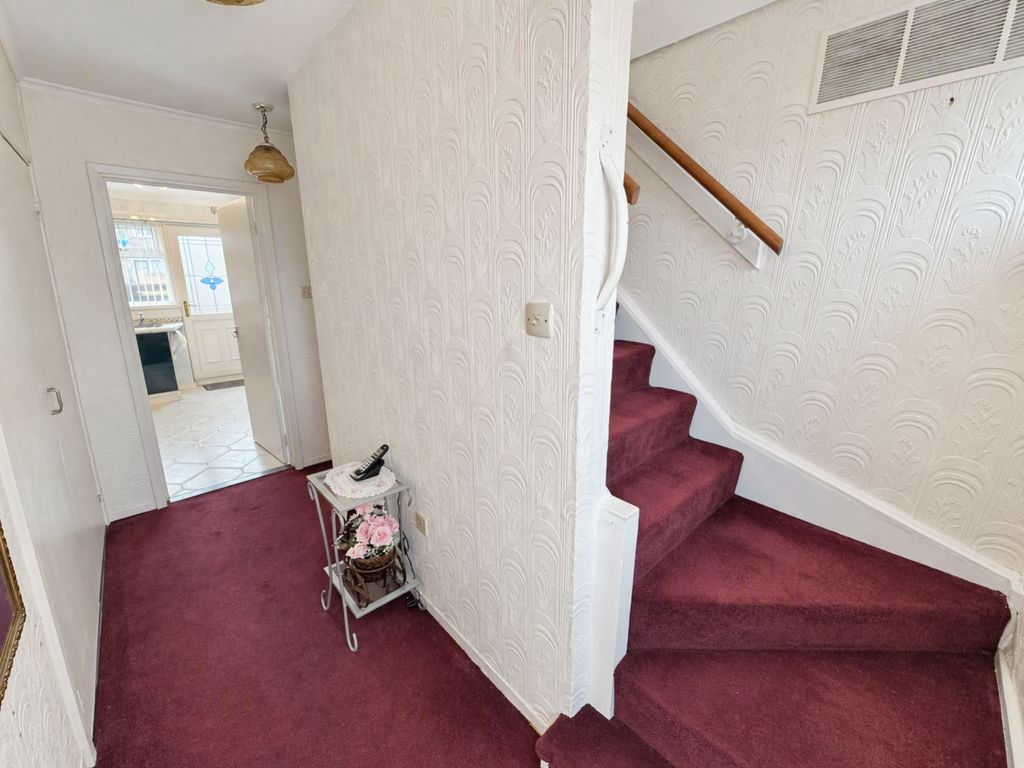 Property photo 3 of 15 Img_1209