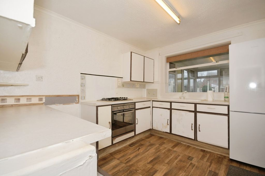 Property photo 3 of 12 Pbox-Img.Jpg