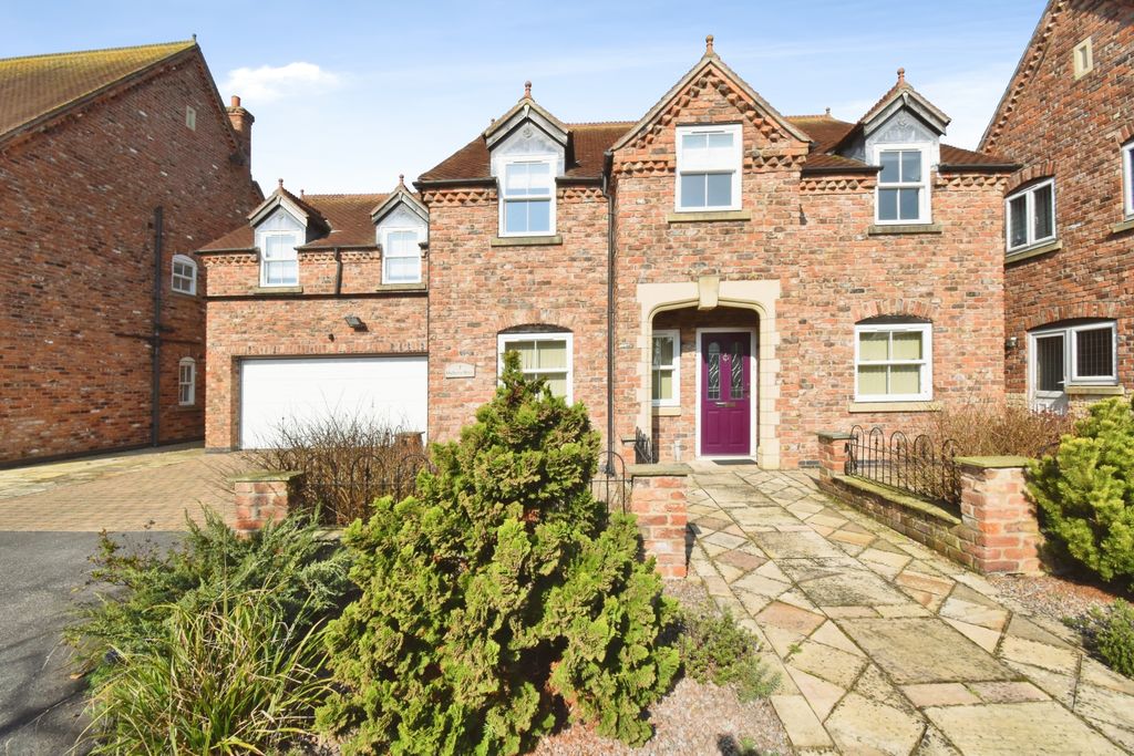 Property photo 1 of 18 Front Elevation