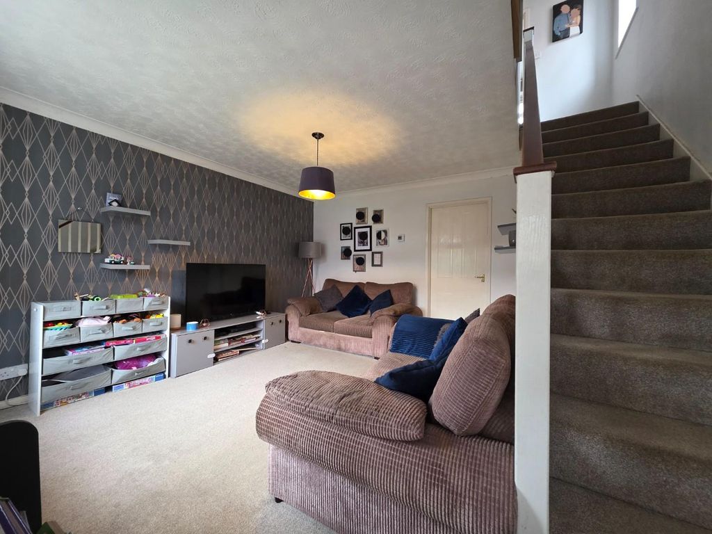 Property photo 2 of 15 27.Jpg