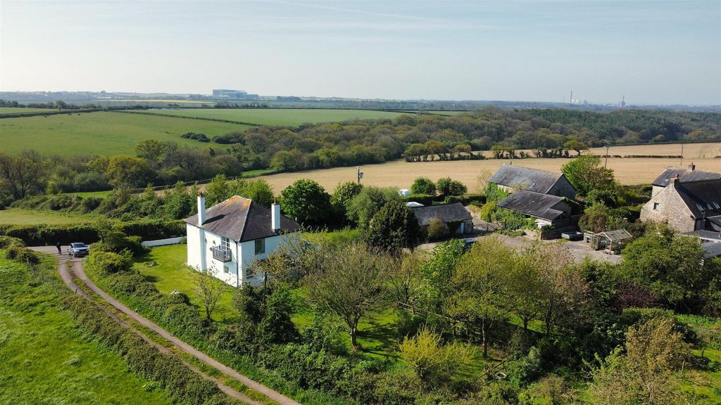 Property photo 2 of 41 Dji_Fly_20260423_103702_47_1776937162614_Photo_Opt