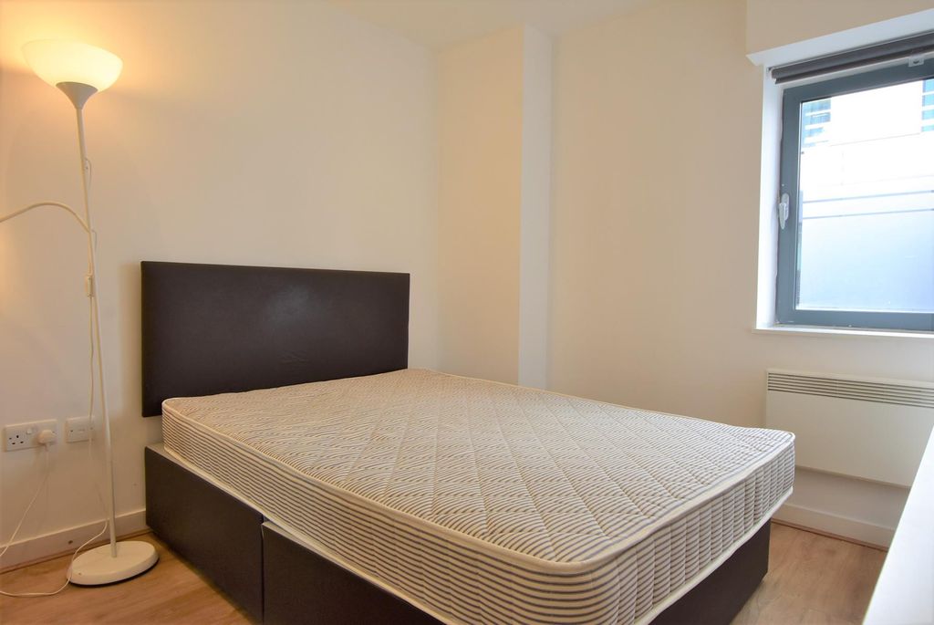 Property photo 3 of 5